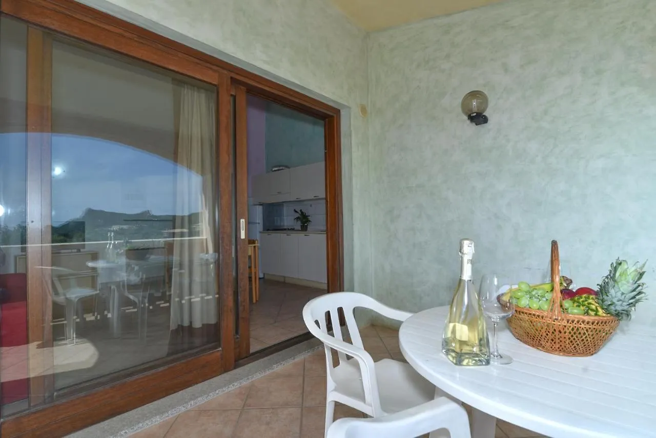 Aparthotel La Costa View à Arzachena