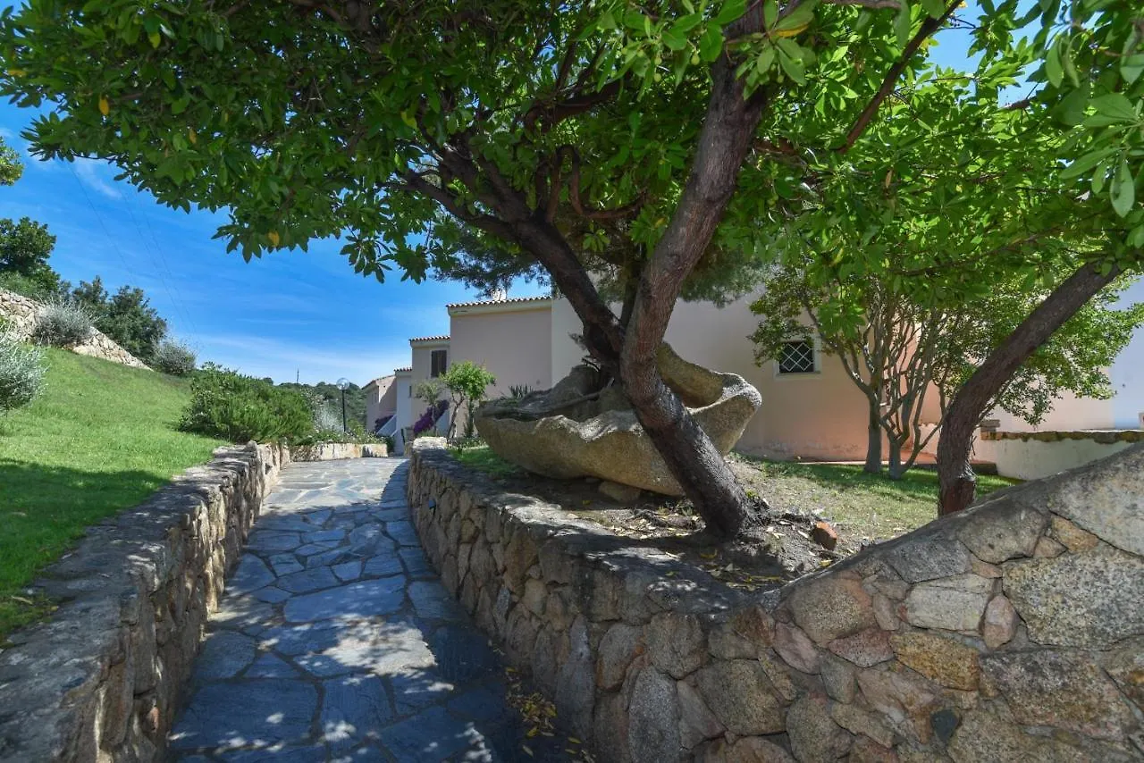 Aparthotel La Costa View à Arzachena