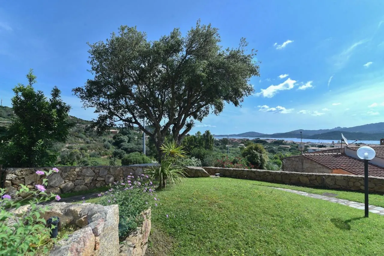 Aparthotel La Costa View Arzachena